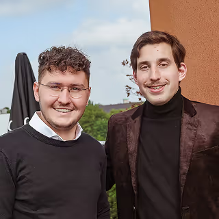 Die Gründer von SicherTier: Felix und John